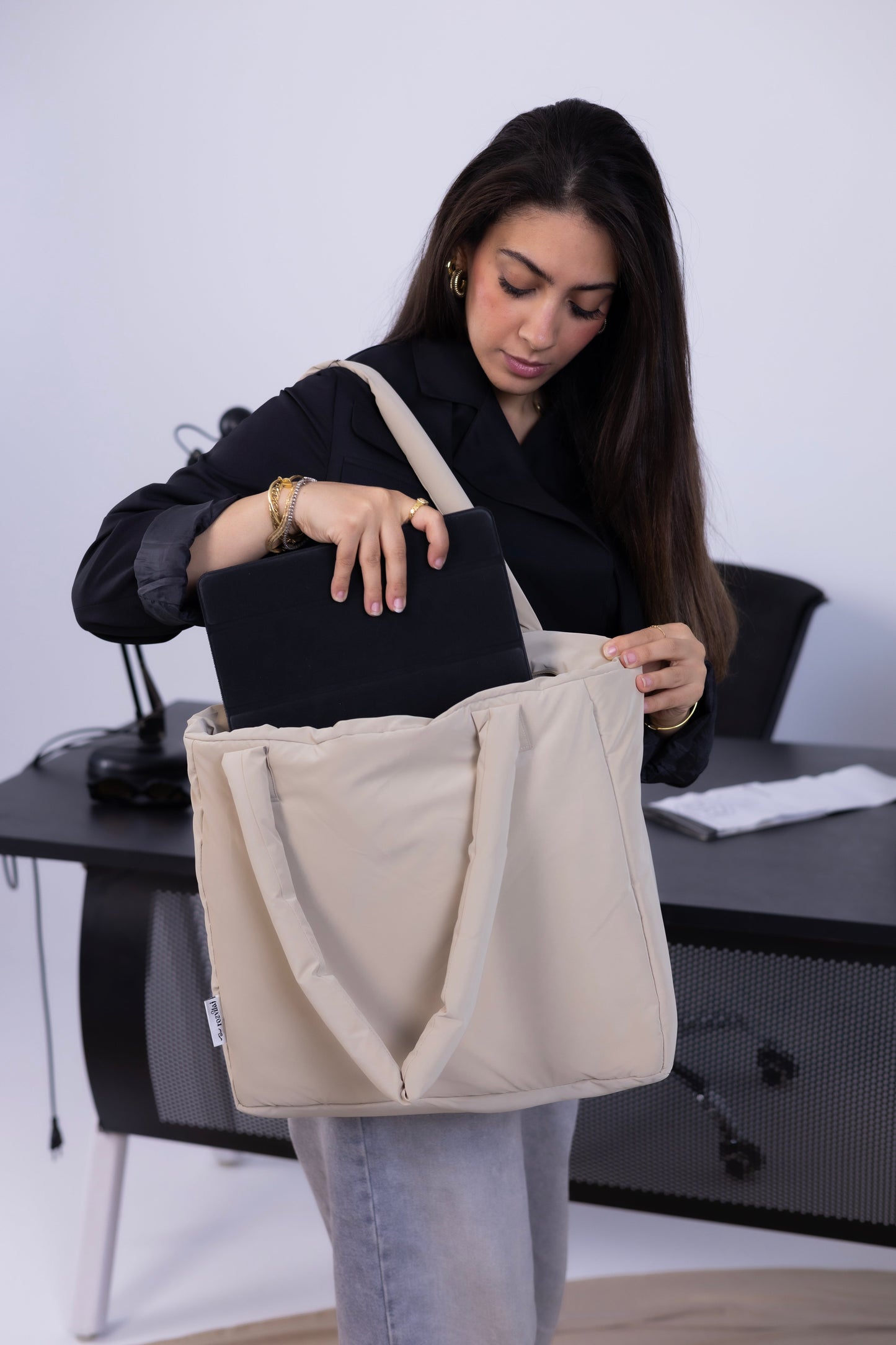 Medium Roza Bag - Dark Beige