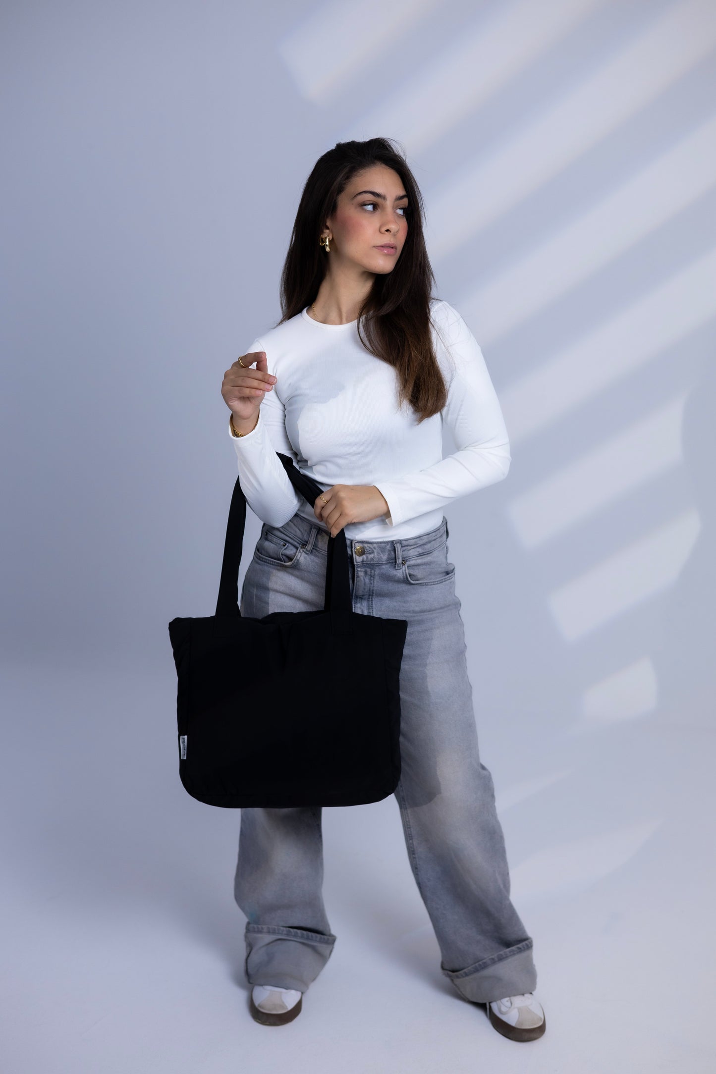 Medium Roza Bag - Black