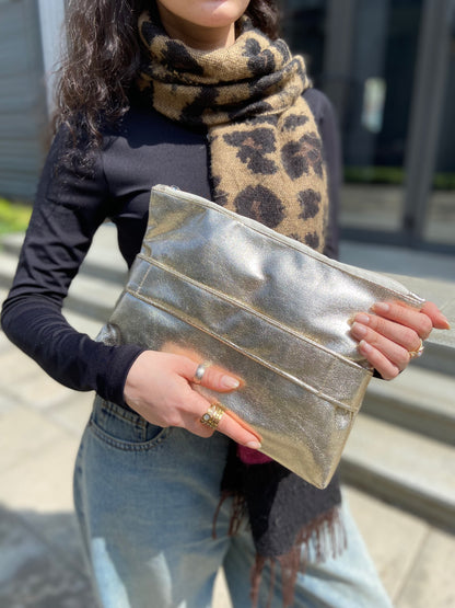 Nova Clutch - Gold