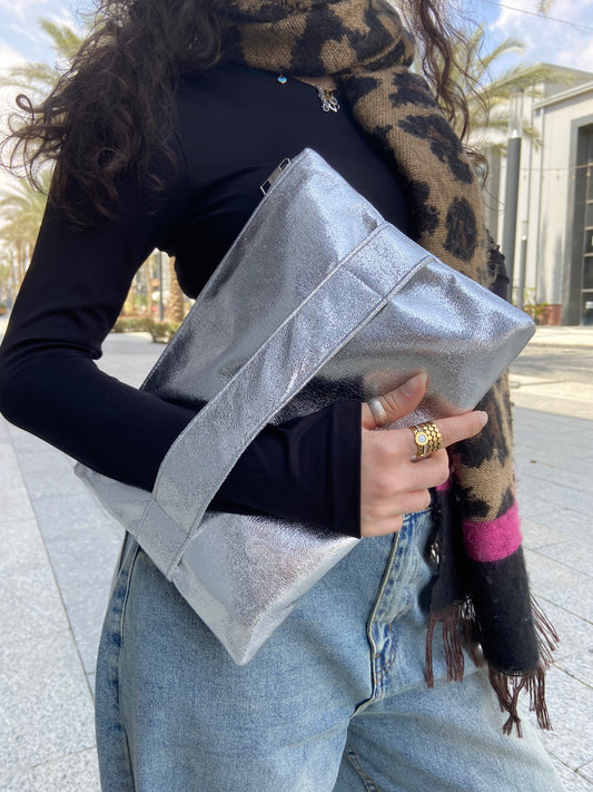 Nova Clutch - Silver