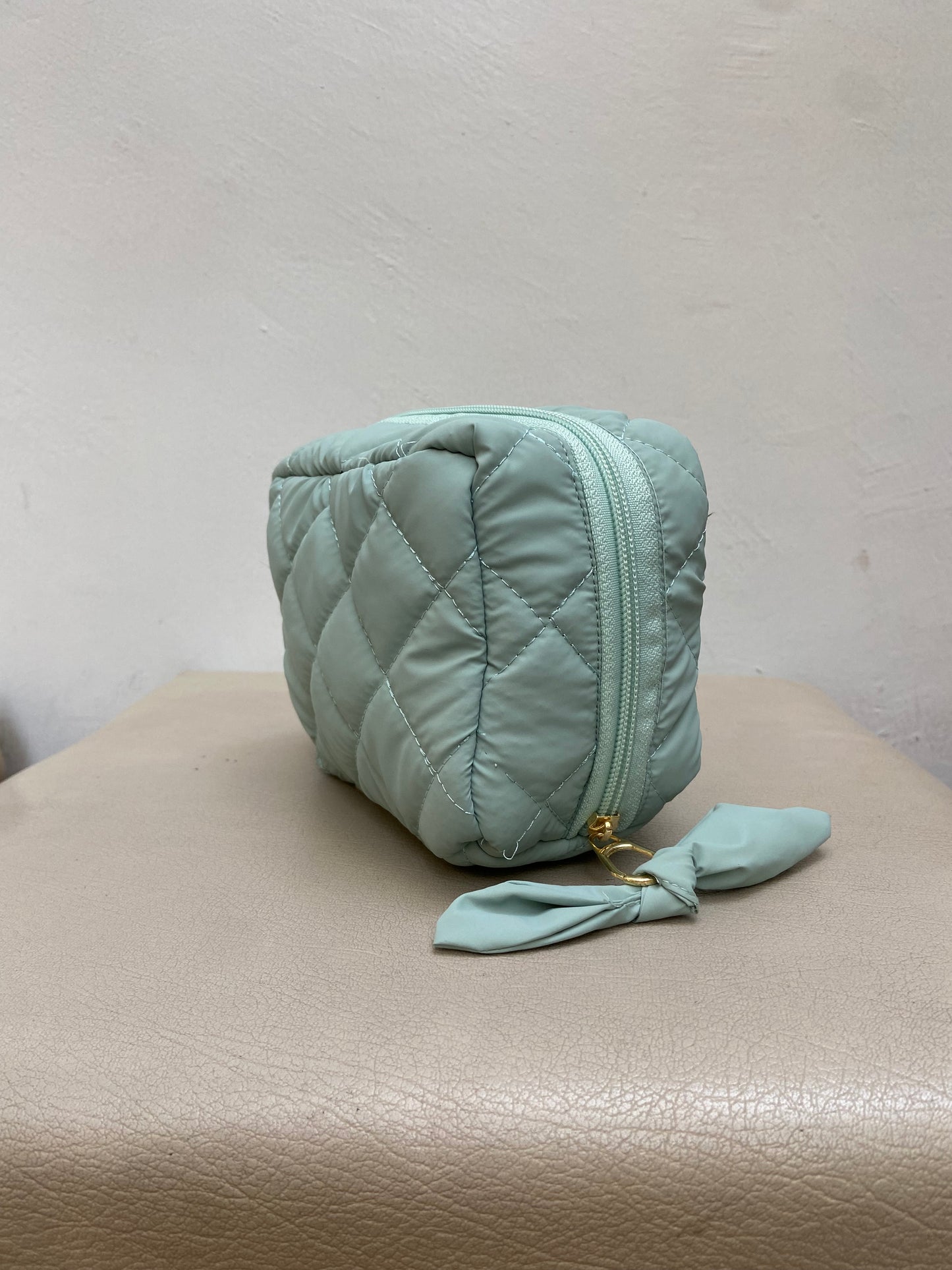 Elva – Medium Pouch – Light Green